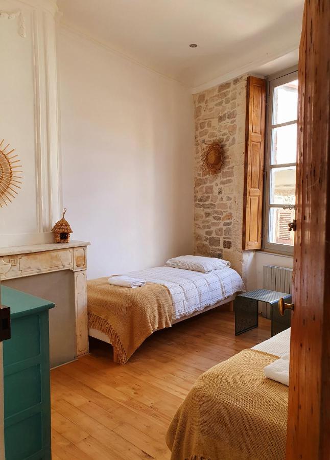 Palmiers Et Crocos Du Vieux Nimes Apartament Zewnętrze zdjęcie