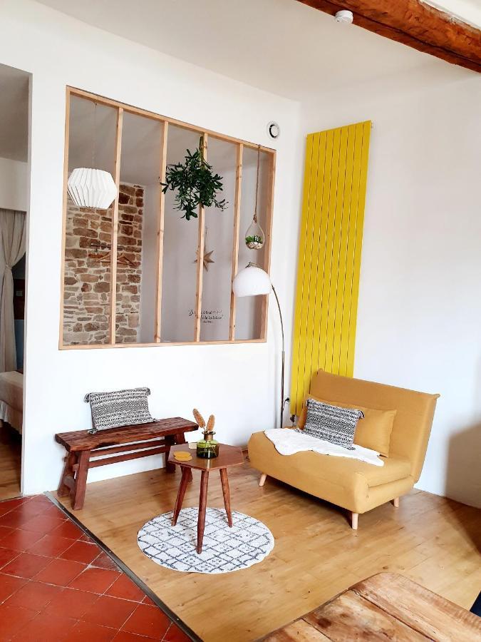 Palmiers Et Crocos Du Vieux Nimes Apartament Zewnętrze zdjęcie